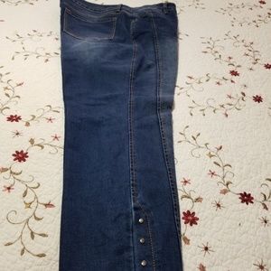 Womens Plus size capris